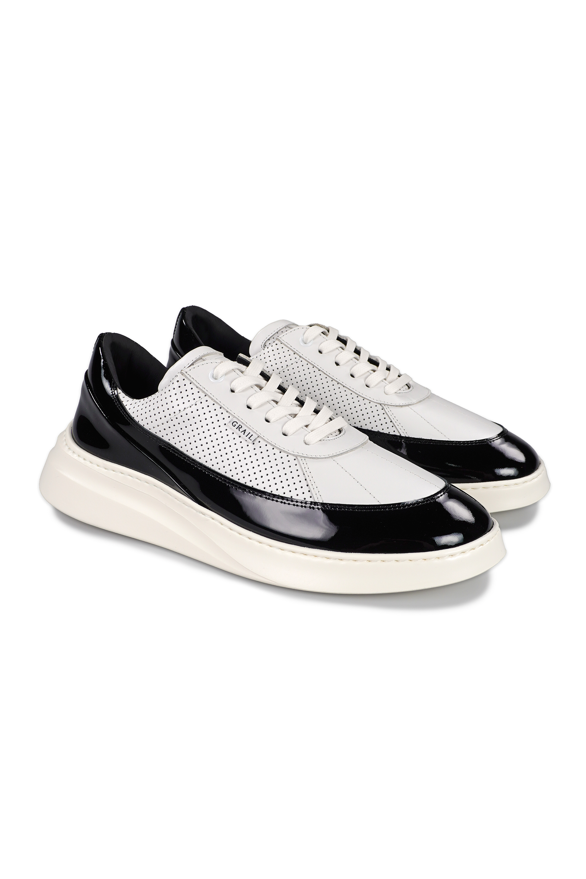Showman Mens Sneaker In Midnight Black