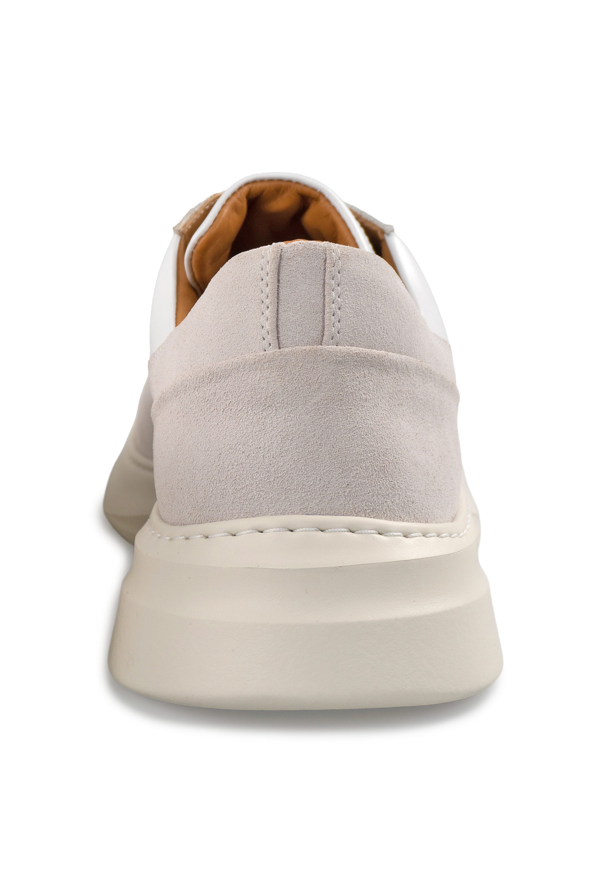 Showman Mens Sneaker In White Stone