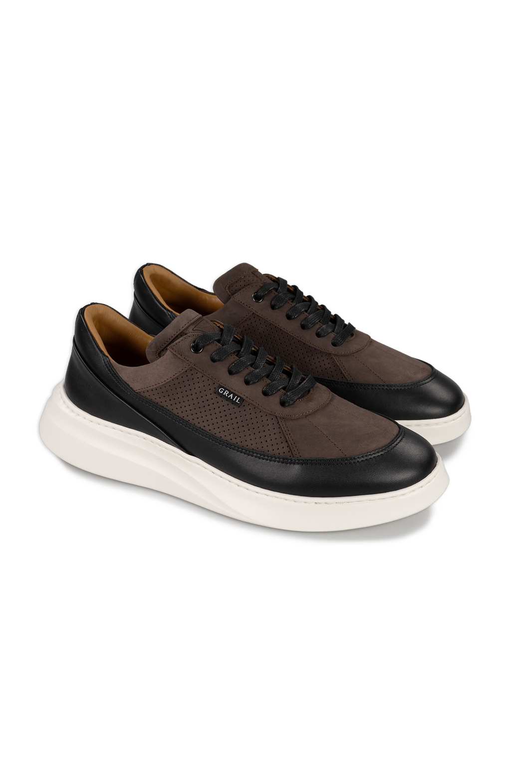 Showman Mens Sneaker In Black Coffee