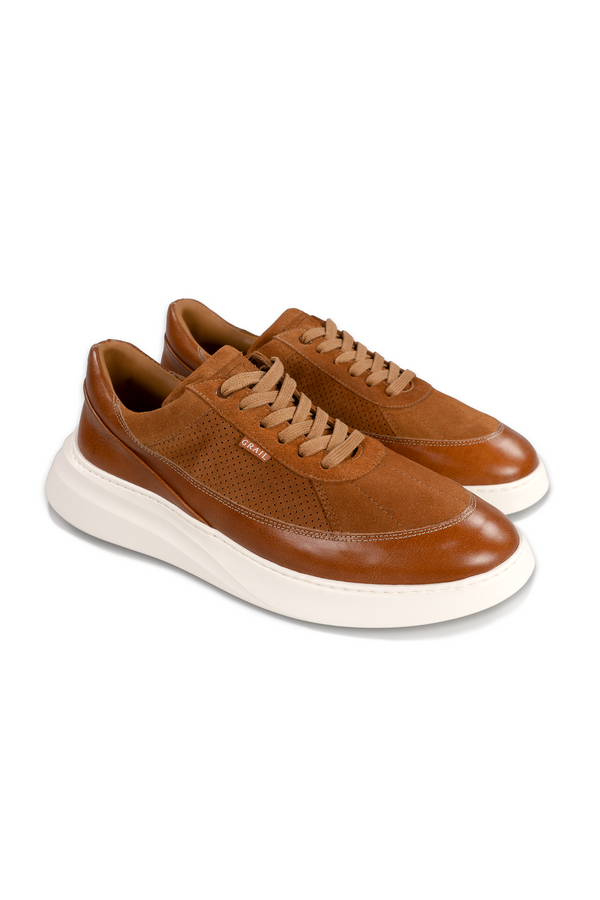 Showman Mens Sneaker In Cognac