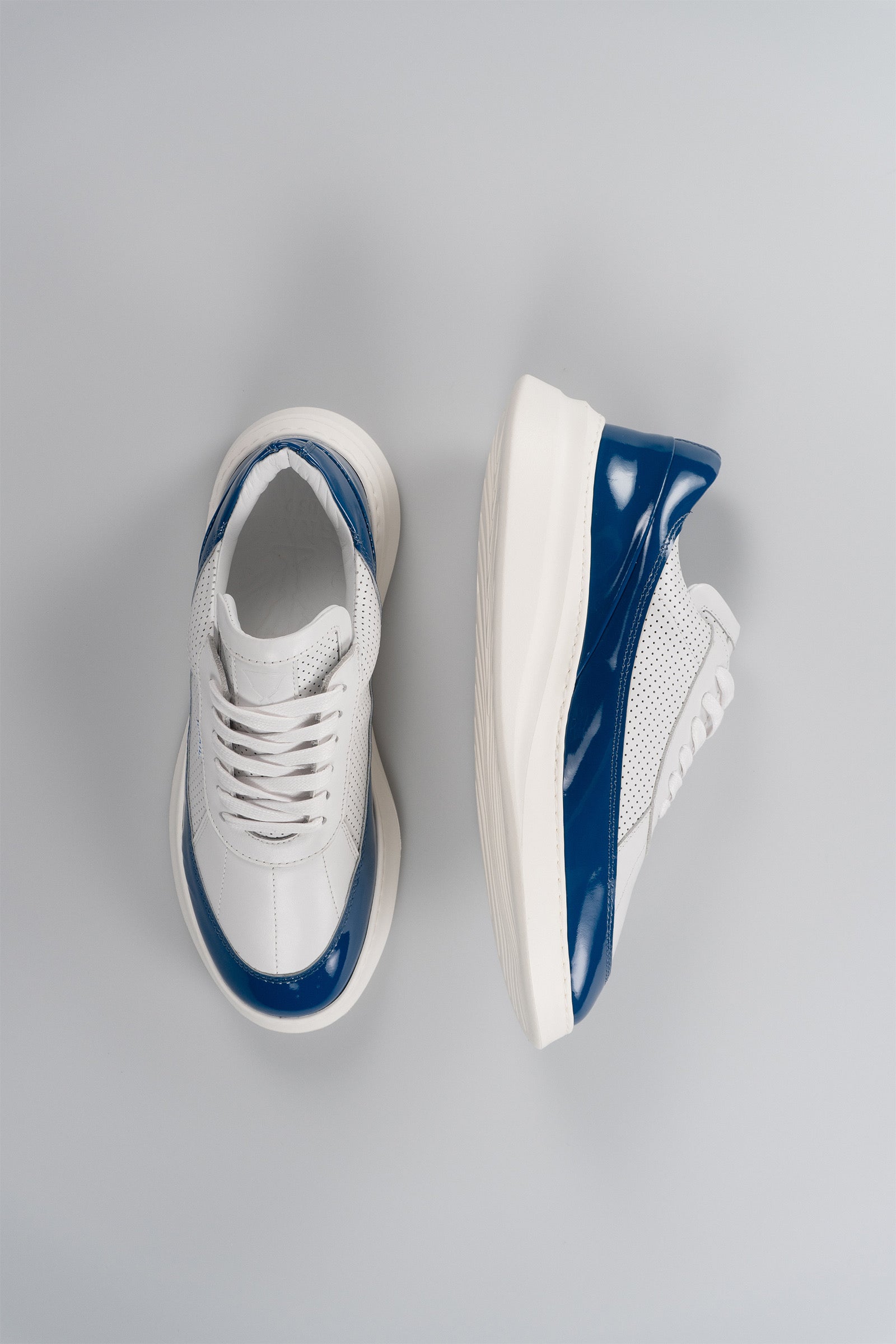Showman Mens Sneaker In Sea Blue