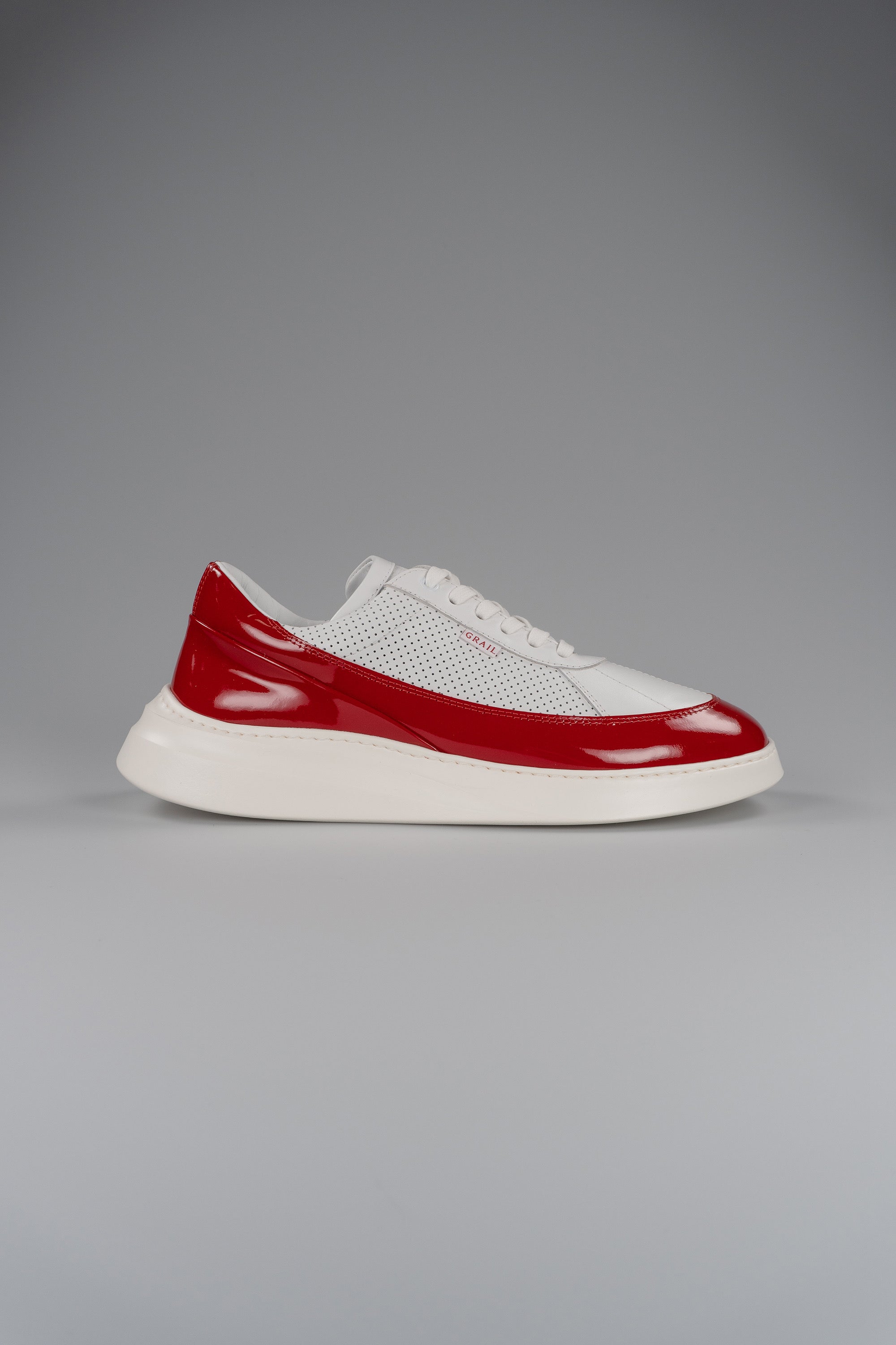Showman Mens Sneaker In Adrenaline Red