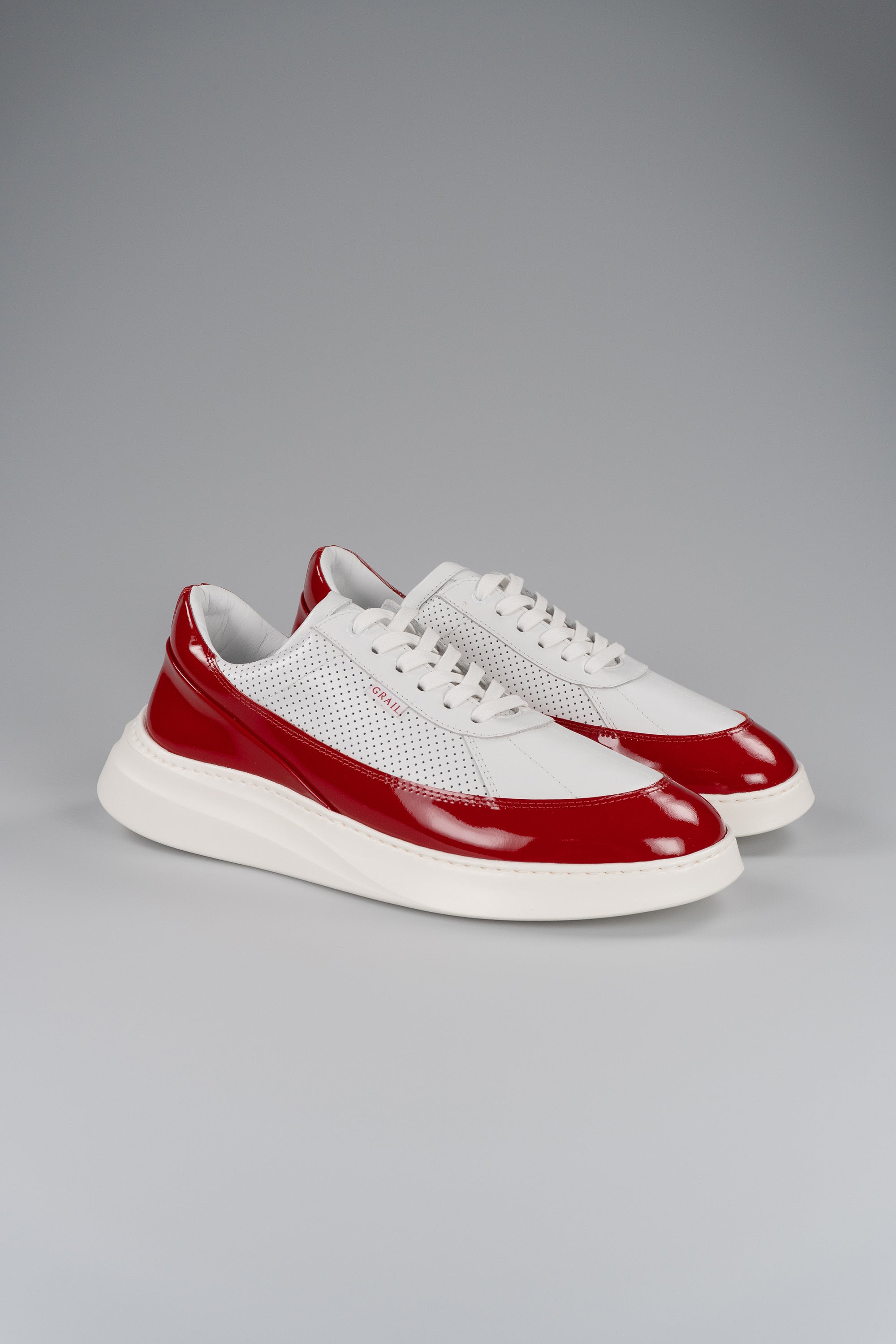 Showman Mens Sneaker In Adrenaline Red