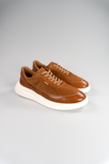 Showman Mens Sneaker In Cognac